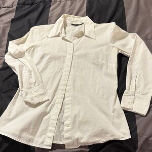 Classic Button-Up Shirt in Off-White